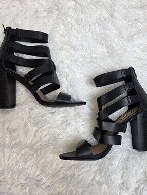 Steve Madden Black Leather Strappy Heeled Gladiators / Sandals Size 10M